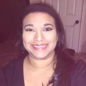 Meet your Posher, Sherita